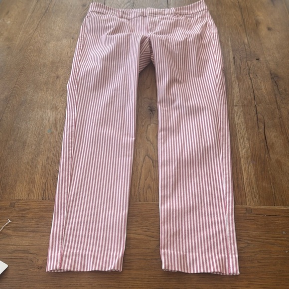 Old Navy Pixie Mid-Rise Skinny Ankle Pants in CandyCane Stripes Size 6 - Picture 2 of 7